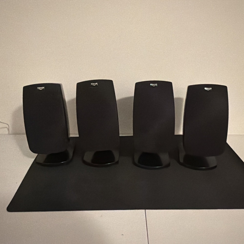 Klipsch Quintet Surround Satellite Home Theater Speakers  - Set Of 4 - TESTED.